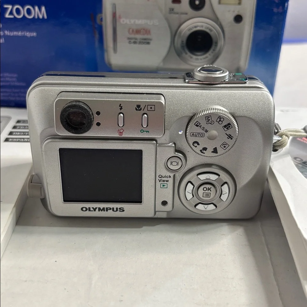 Olympus Camedia C-50 Zoom 5MP Digital Camera Bundle Not Tested No Battery